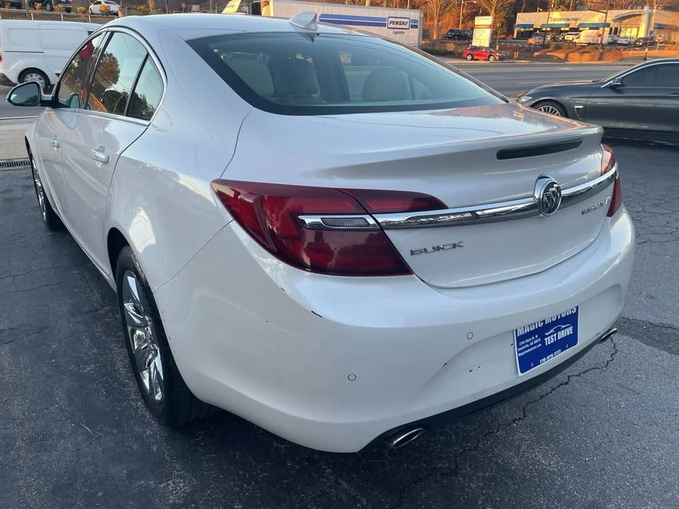 2017 Buick Regal - Image 9 of 20