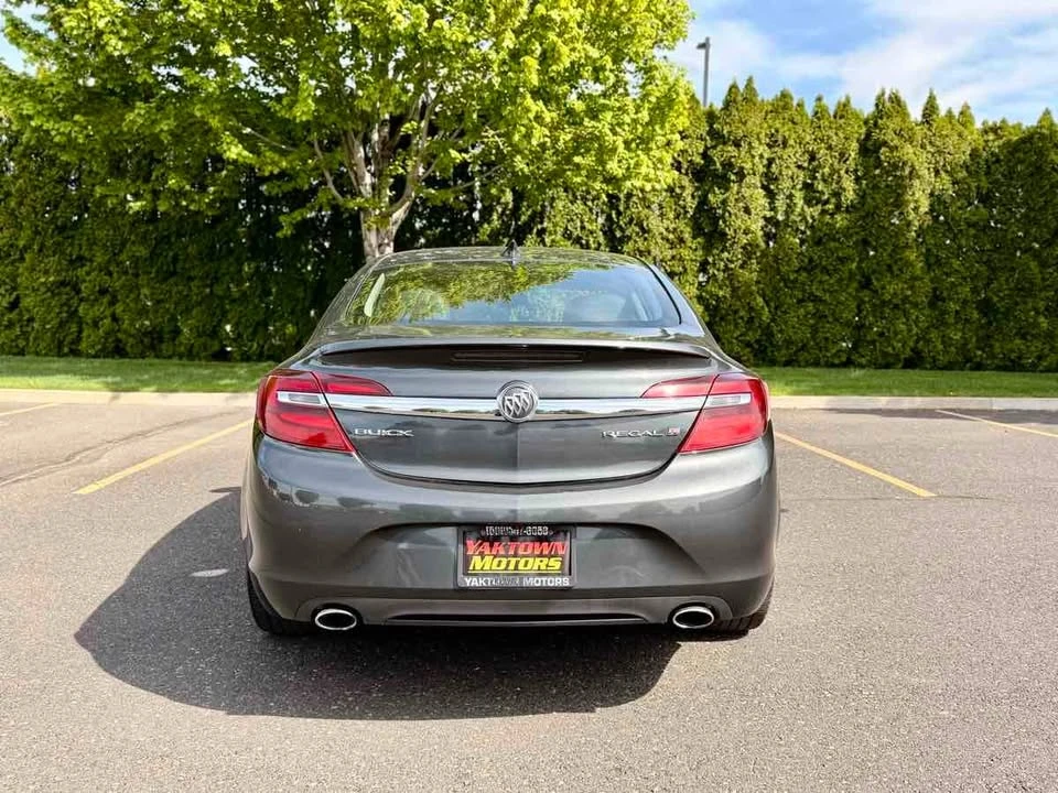 2017 Buick Regal - Image 9 of 20