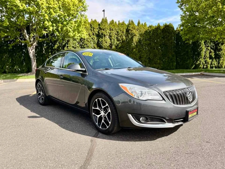 2017 Buick Regal - Image 2 of 20