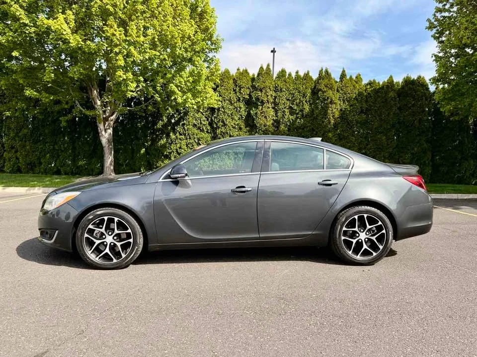 2017 Buick Regal - Image 6 of 20
