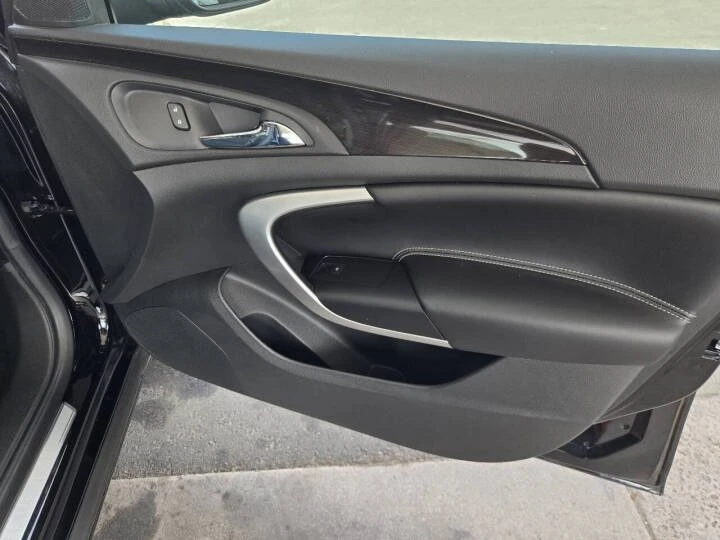 2017 Buick Regal - Image 14 of 17