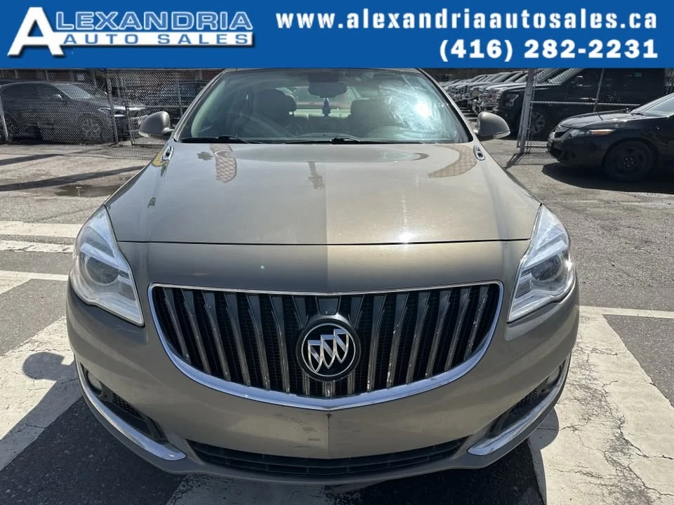 2017 Buick Regal - Image 11 of 20