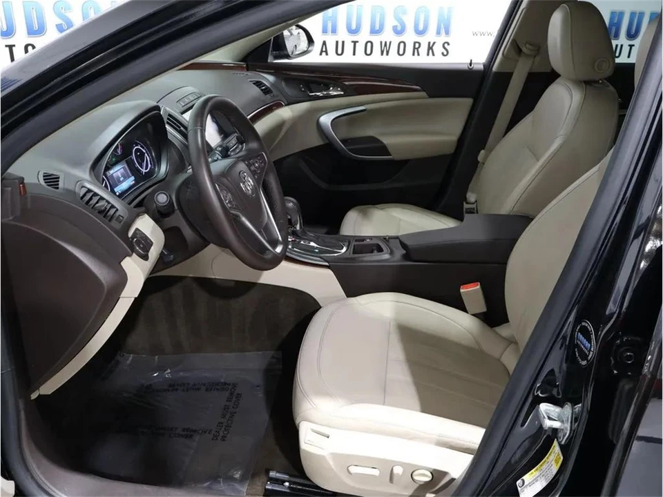 2017 Buick Regal - Image 14 of 31