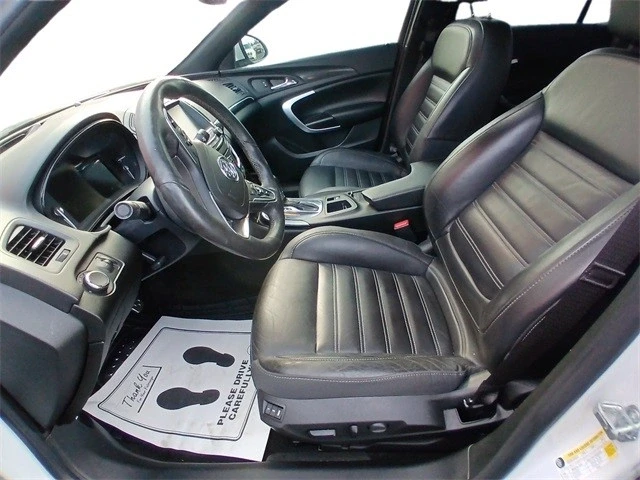 2017 Buick Regal - Image 12 of 21