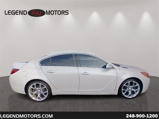 2017 Buick Regal - Image 9 of 12