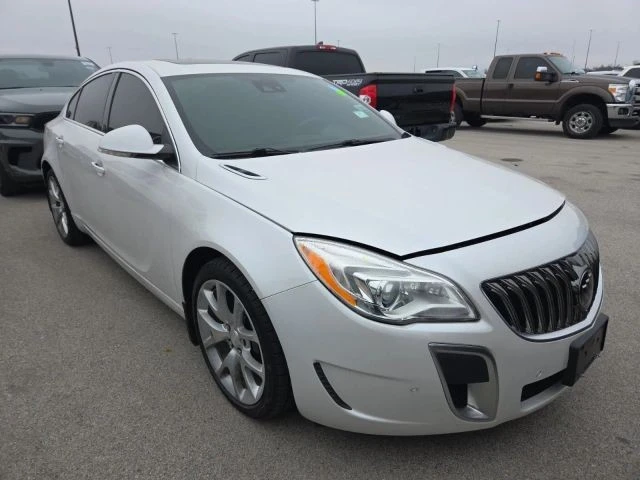 2017 Buick Regal - Image 2 of 8