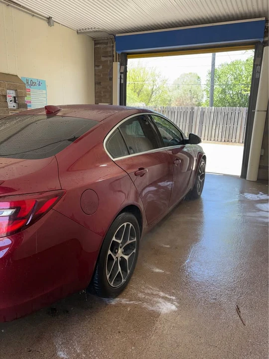 2017 Buick Regal - Image 3 of 6