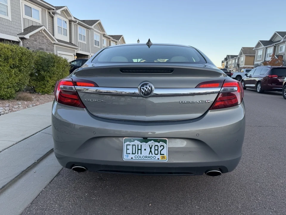 2017 Buick Regal - Image 2 of 21