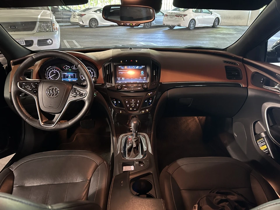 2017 Buick Regal - Image 11 of 14
