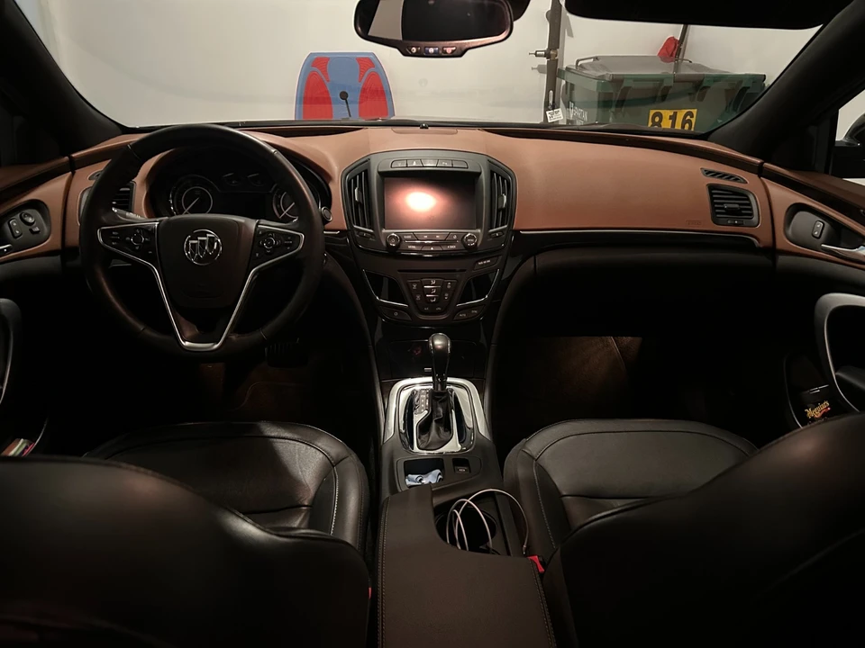 2017 Buick Regal - Image 8 of 14
