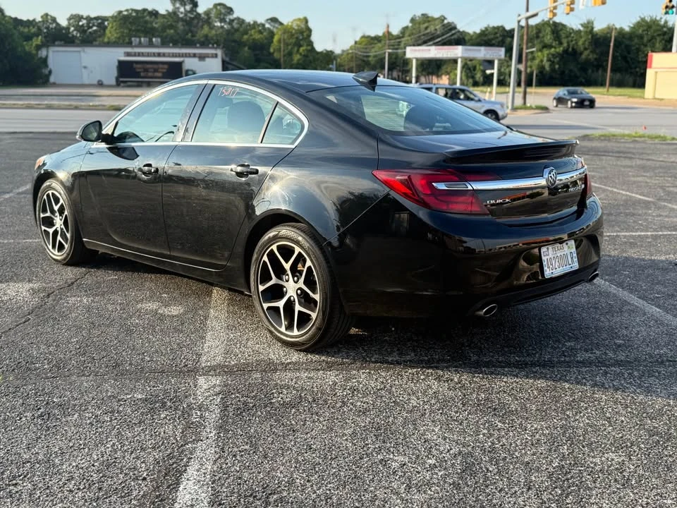 2017 Buick Regal - Image 5 of 17