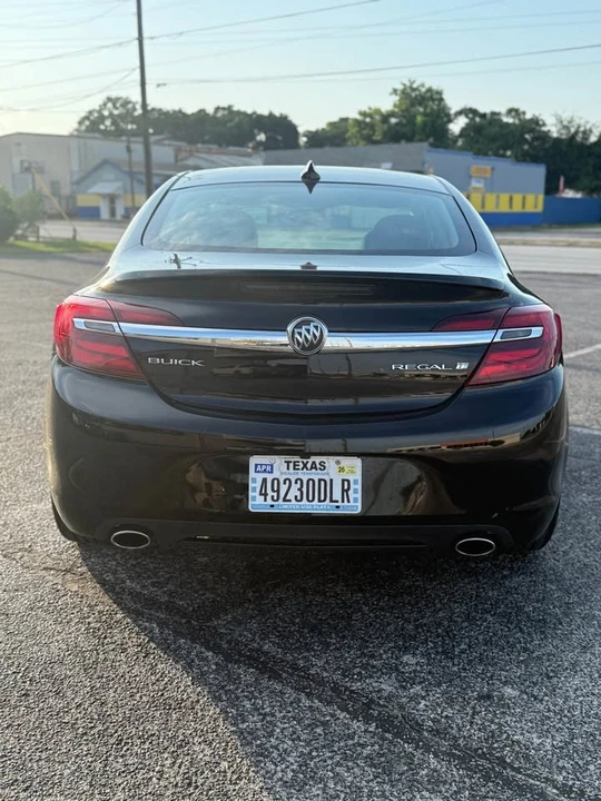 2017 Buick Regal - Image 7 of 17