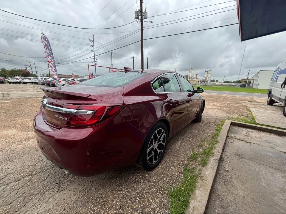 2017 Buick Regal - Image 5 of 16