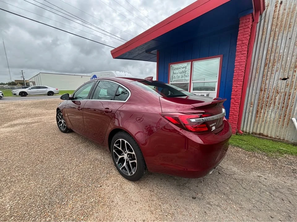 2017 Buick Regal - Image 3 of 16