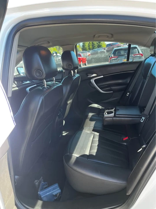 2017 Buick Regal - Image 12 of 16