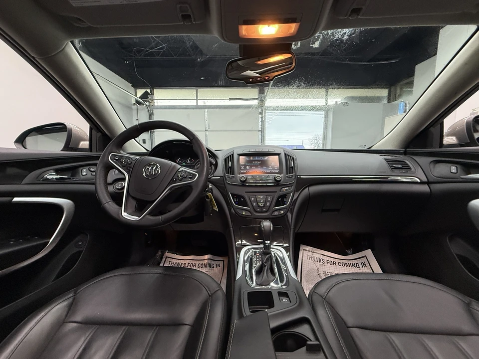 2017 Buick Regal - Image 12 of 21