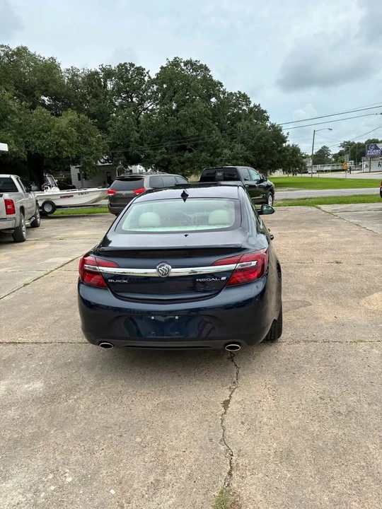 2017 Buick Regal - Image 5 of 11