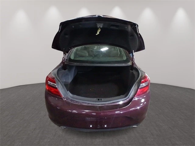 2017 Buick Regal - Image 15 of 21