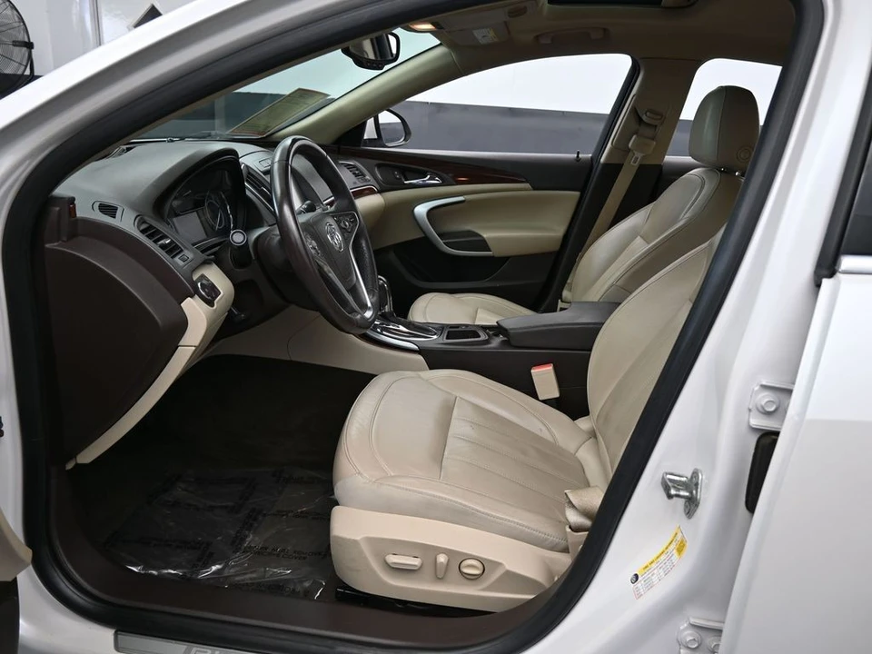 2017 Buick Regal - Image 12 of 12