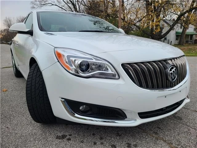 2017 Buick Regal - Image 7 of 21