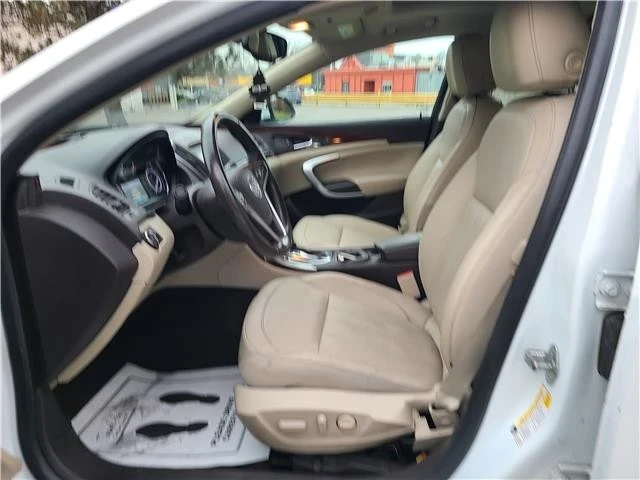 2017 Buick Regal - Image 10 of 21