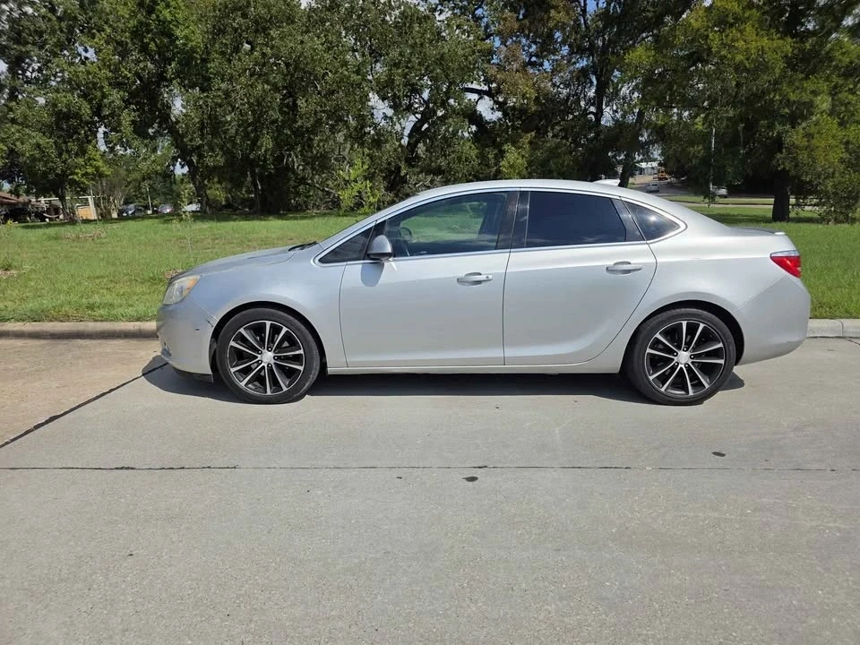 2017 Buick Verano - Image 6 of 10