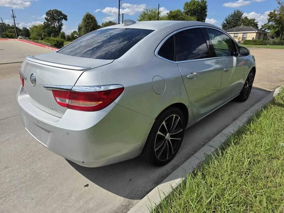 2017 Buick Verano - Image 9 of 10