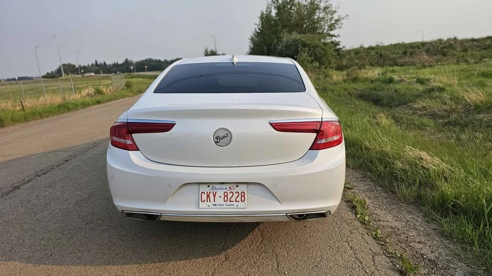 2017 Buick LaCrosse - Image 4 of 10