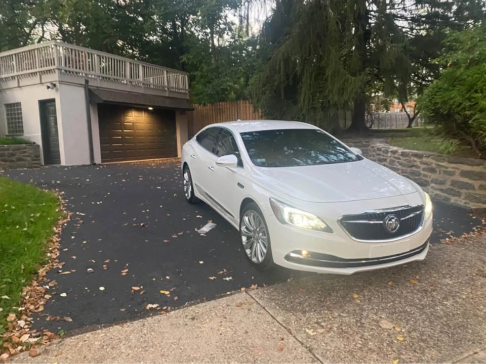 2017 Buick LaCrosse - Image 3 of 11