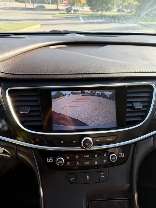 2017 Buick LaCrosse - Image 8 of 17