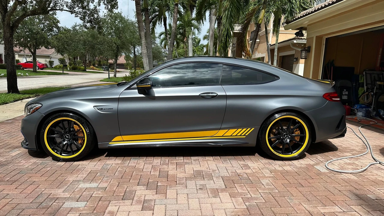 2017 Mercedes-Benz W205 C 63 AMG - Image 3 of 5