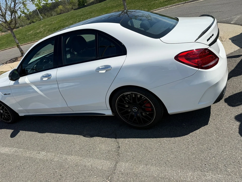 2017 Mercedes-Benz W205 C 63 AMG - Image 5 of 16