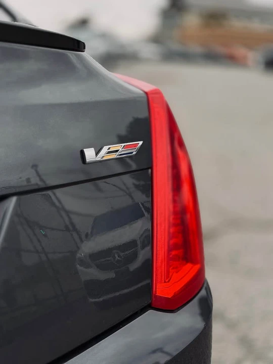 2017 Cadillac ATS-V - Image 10 of 16