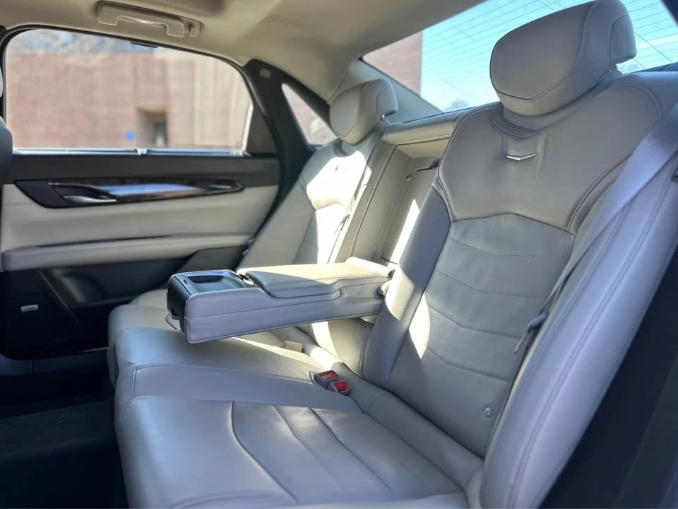 2017 Cadillac CT6 - Image 8 of 11