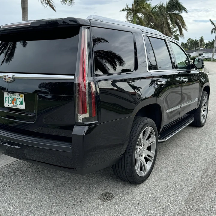 2017 Cadillac Escalade 4th Gen - Image 11 of 12