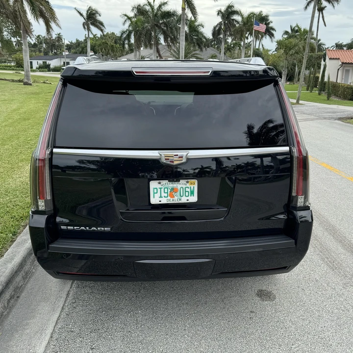 2017 Cadillac Escalade 4th Gen - Image 10 of 12