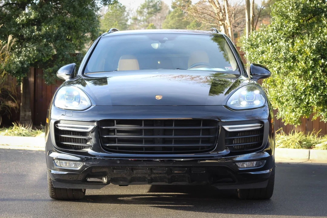 2017 Porsche 958 Cayenne GTS - Image 3 of 18