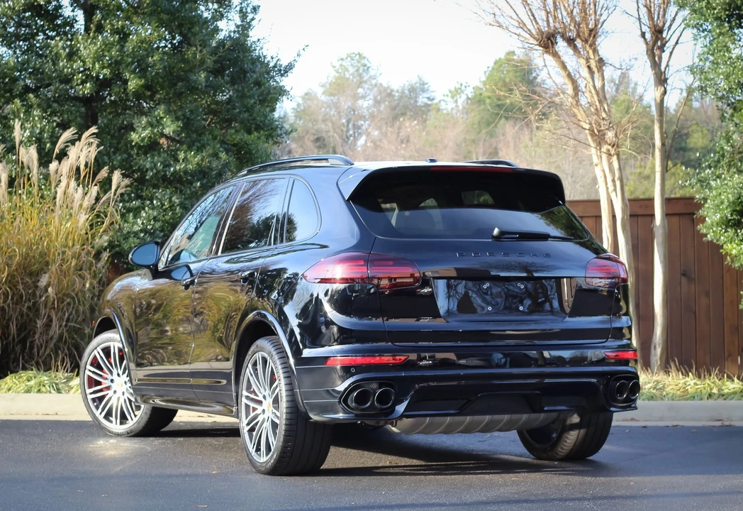 2017 Porsche 958 Cayenne GTS - Image 2 of 18