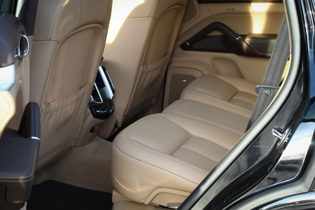 2017 Porsche 958 Cayenne GTS - Image 14 of 18