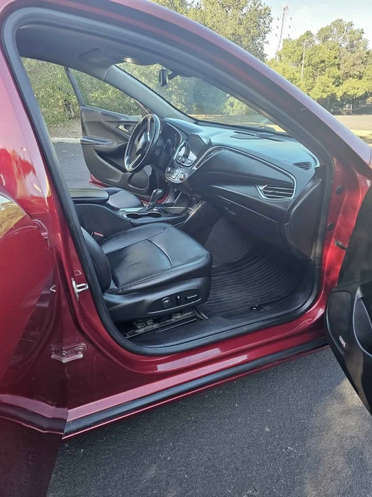 2017 Chevrolet Malibu - Image 7 of 19