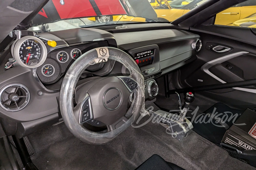 2017 Chevrolet Camaro 6th Gen - Image 9 of 14