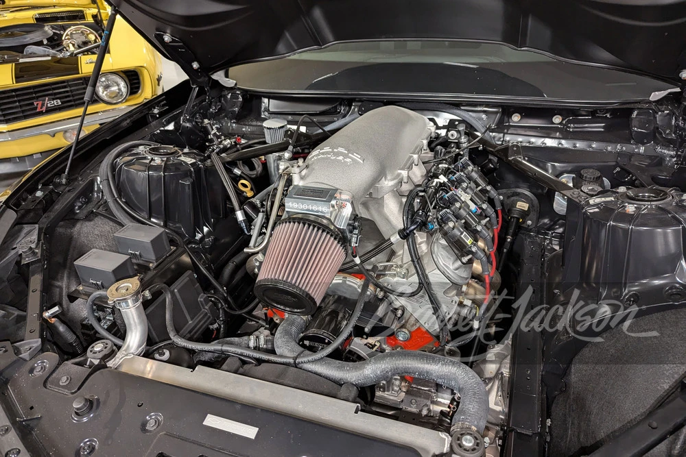 2017 Chevrolet Camaro 6th Gen - Image 6 of 14