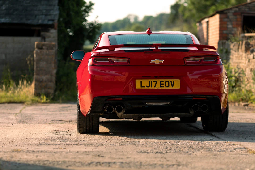 2017 Chevrolet Camaro SS 6th Gen - Image 7 of 31