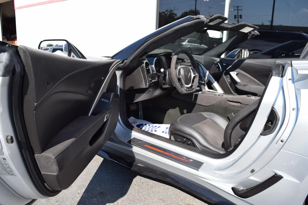 2017 Chevrolet Corvette C7 - Image 17 of 21