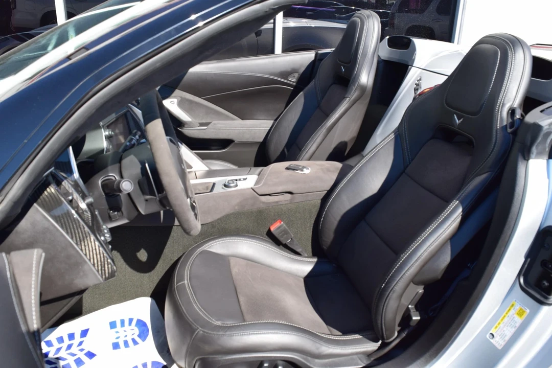 2017 Chevrolet Corvette C7 - Image 18 of 21