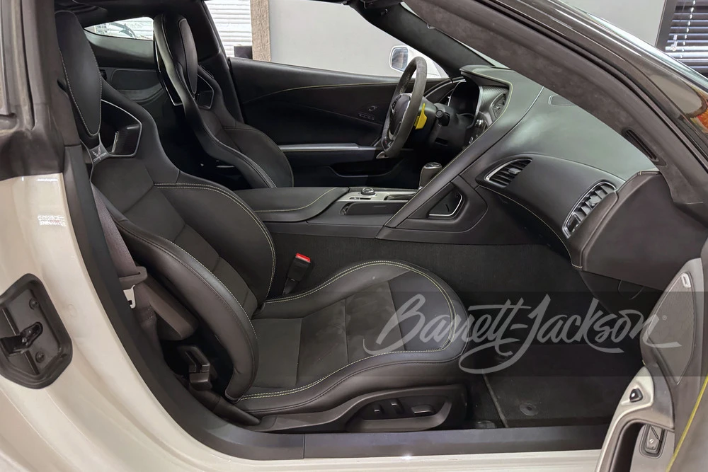2017 Chevrolet Corvette C7 Z06 - Image 10 of 31