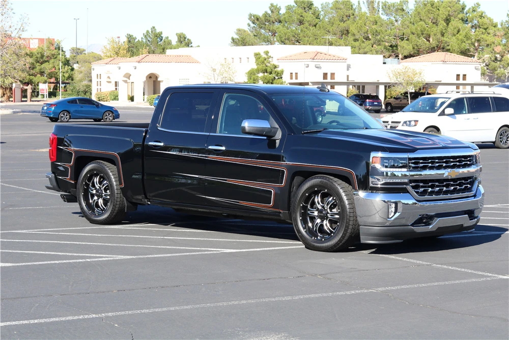 2017 Chevrolet Silverado 3rd Gen - Image 2 of 12