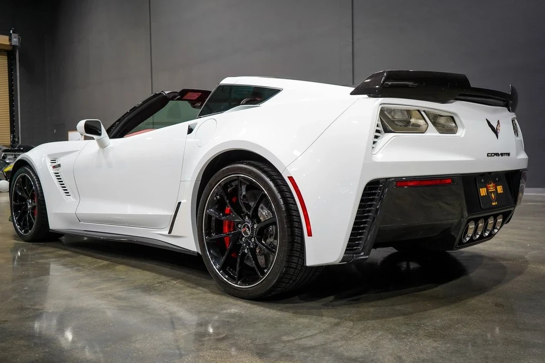 2017 Chevrolet Corvette C7 Z06 - Image 3 of 21
