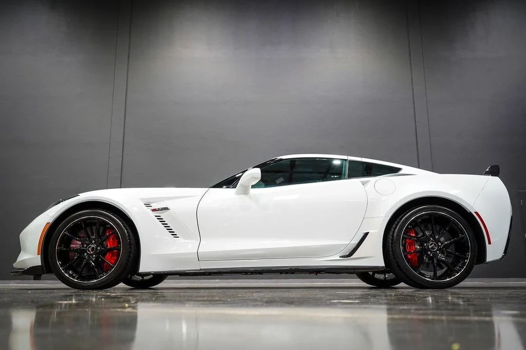 2017 Chevrolet Corvette C7 Z06 - Image 19 of 21