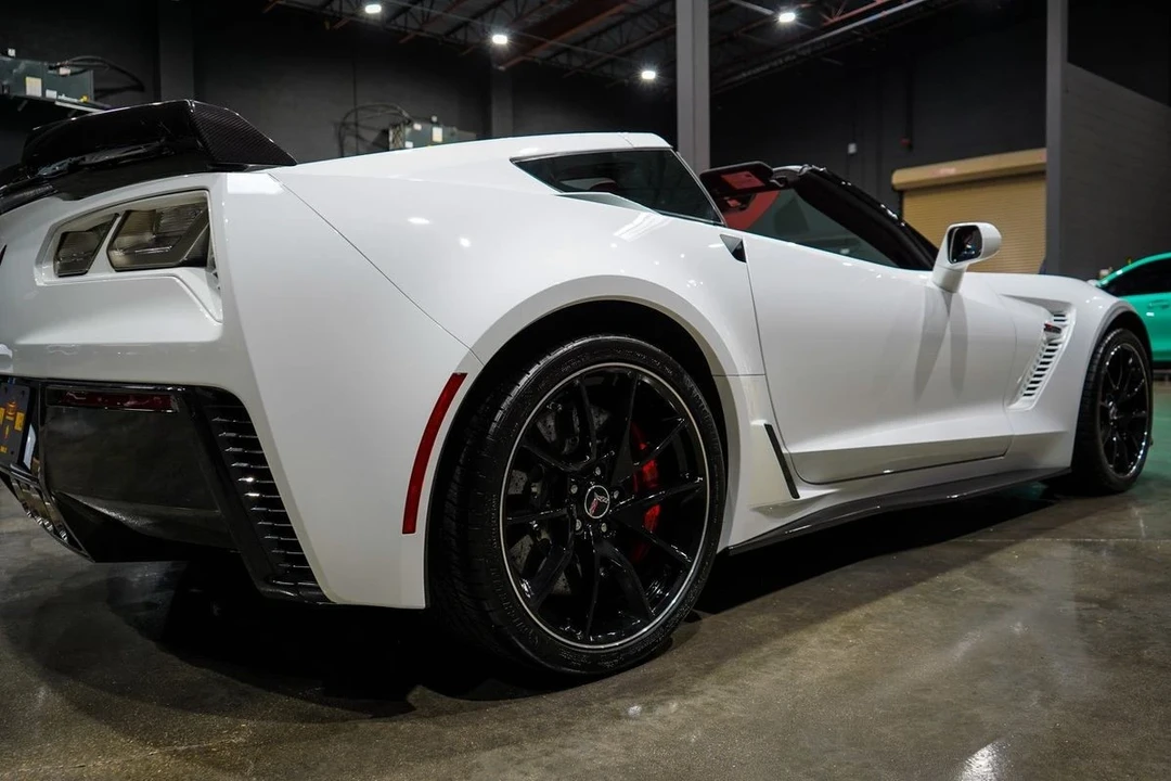 2017 Chevrolet Corvette C7 Z06 - Image 18 of 21